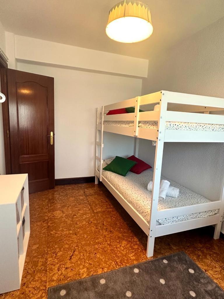 Apartamento Soleado Para 8 Personas En Santoña المظهر الخارجي الصورة
